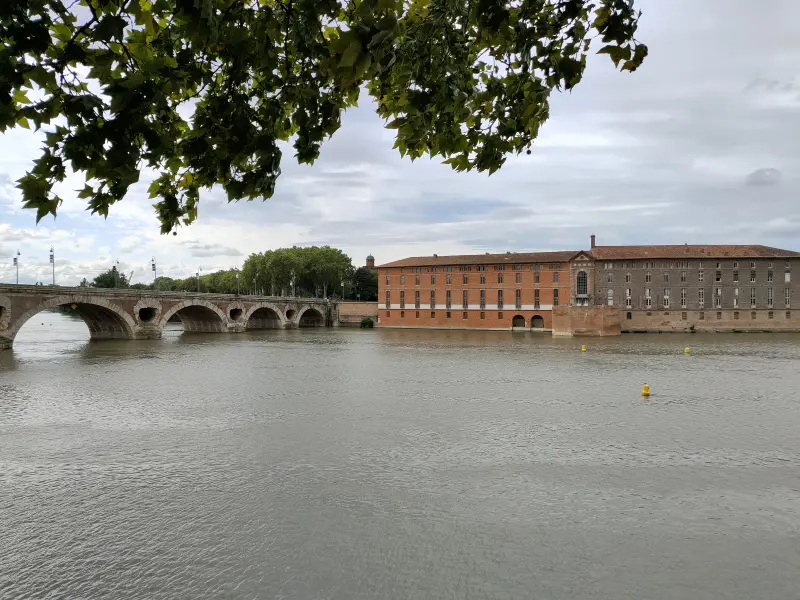 ToulouseWater1.webp